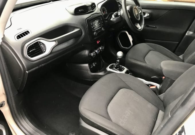 2025 Jeep Renegade