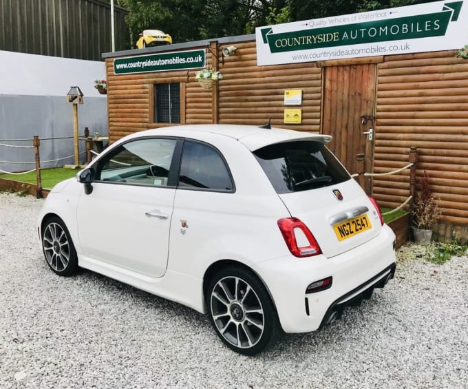 2025 Abarth 595