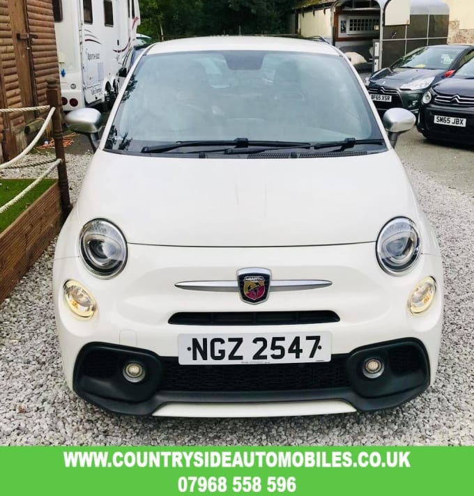 2025 Abarth 595
