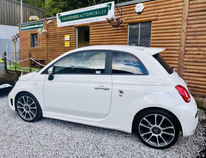 2025 Abarth 595