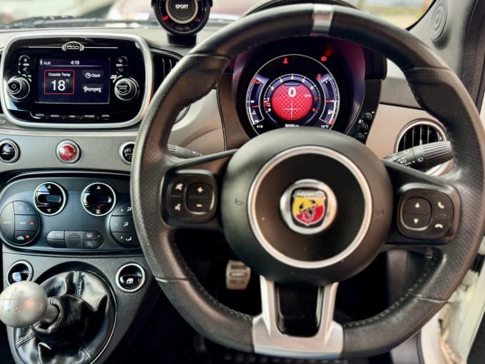 2025 Abarth 595