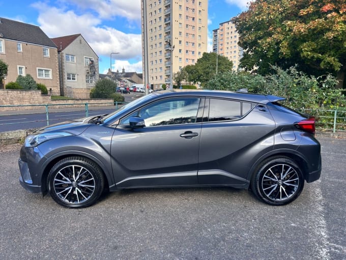 2024 Toyota C-hr