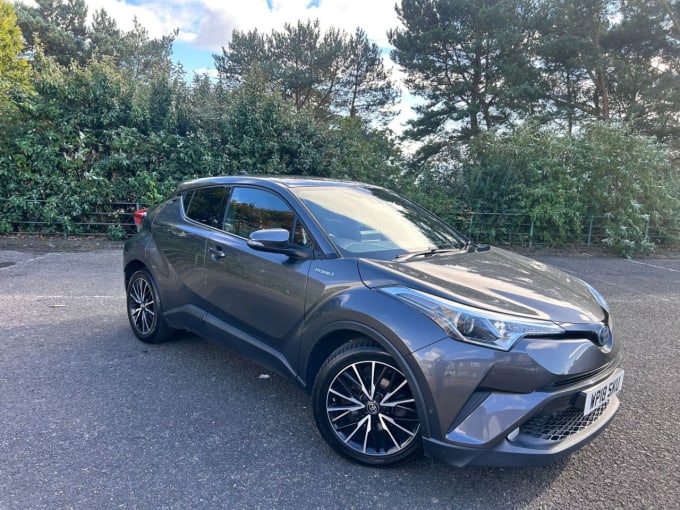 2024 Toyota C-hr