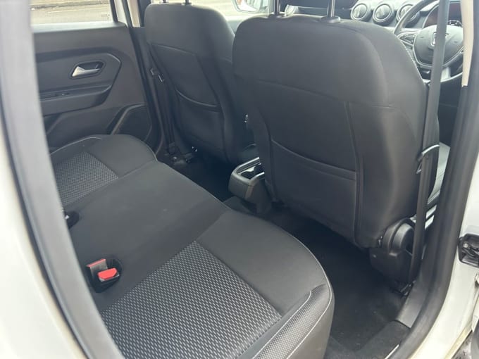 2025 Dacia Duster