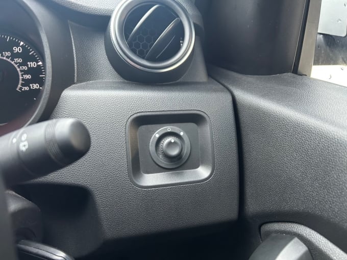 2025 Dacia Duster