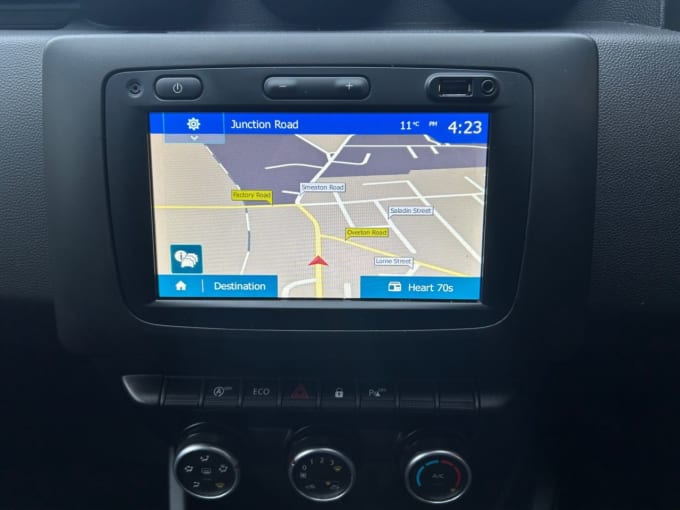 2025 Dacia Duster