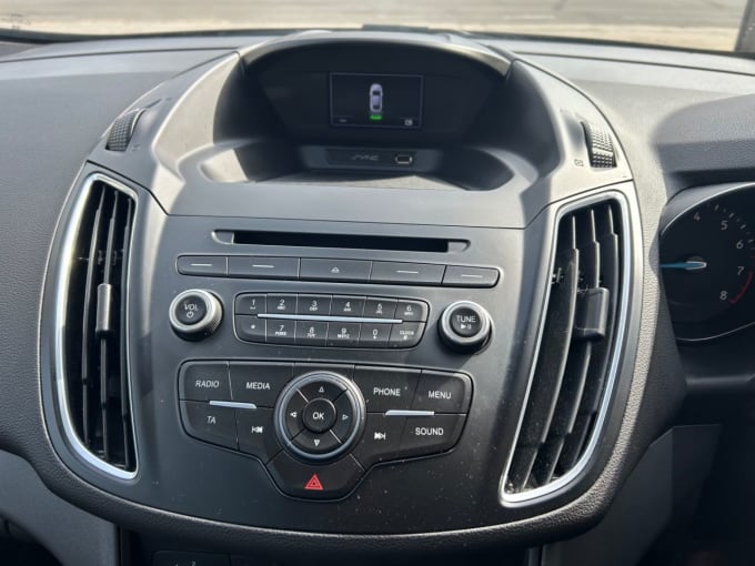 2025 Ford C-max