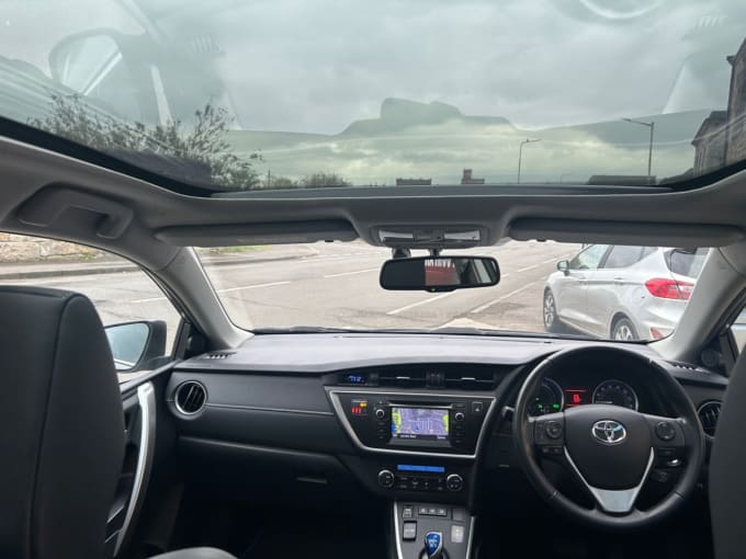 2025 Toyota Auris