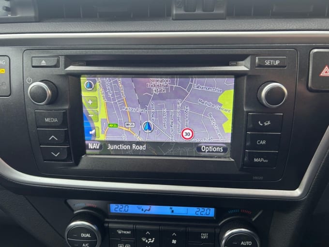 2025 Toyota Auris