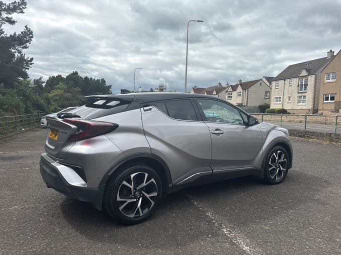 2025 Toyota C-hr