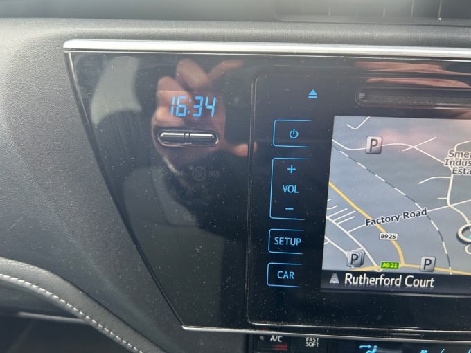 2025 Toyota Auris