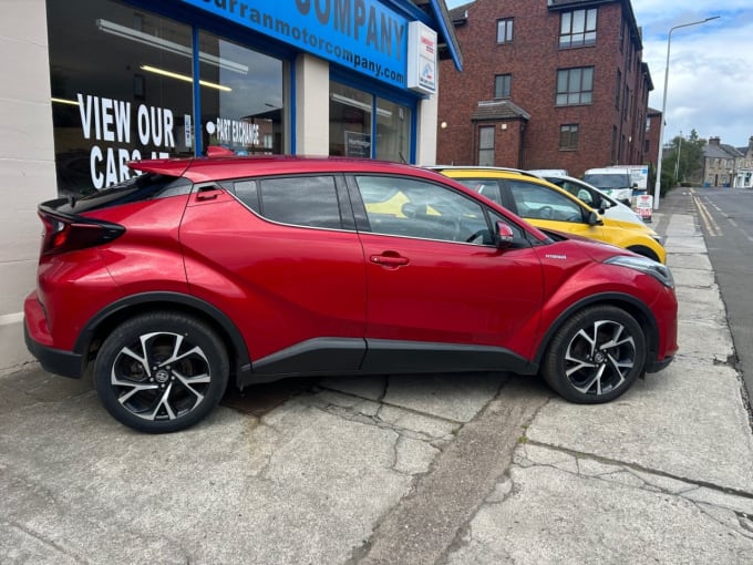 2025 Toyota C-hr