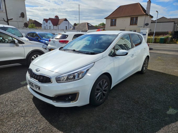 2025 Kia Ceed