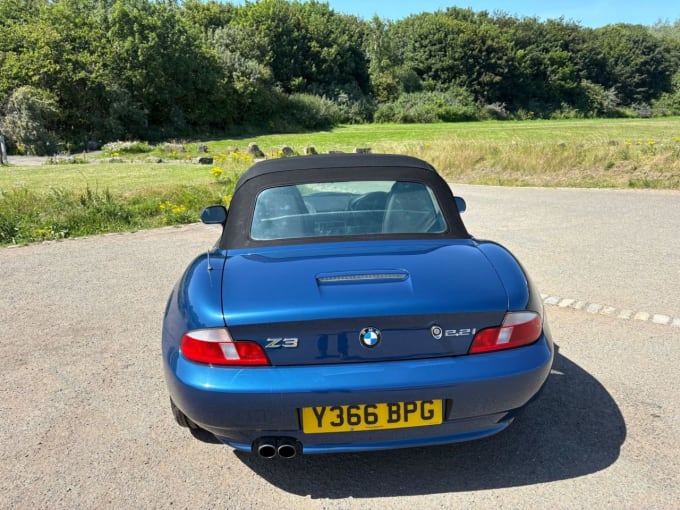 2025 BMW Z3