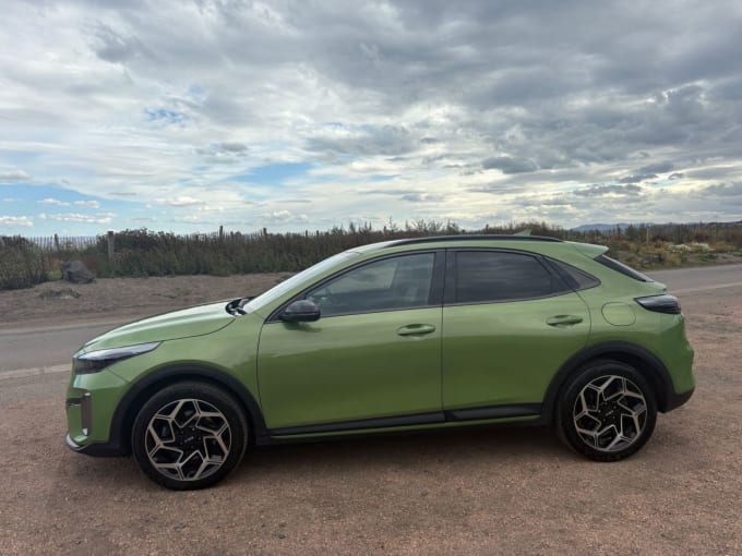2024 Kia Xceed