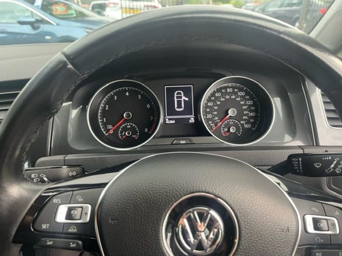 2024 Volkswagen Golf