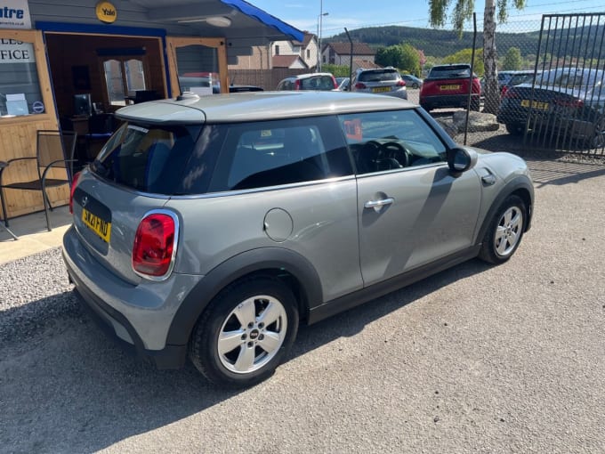 2025 Mini Hatch