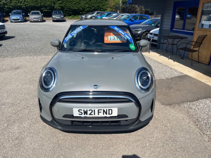 2025 Mini Hatch