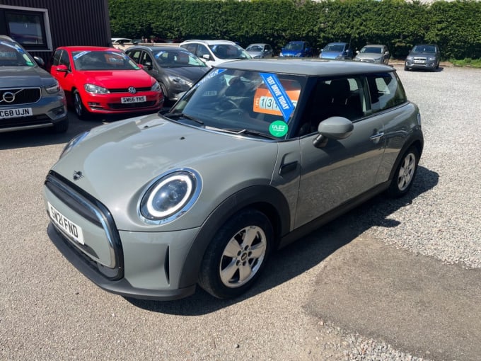 2025 Mini Hatch