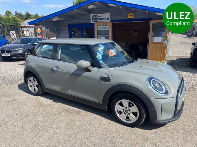 2025 Mini Hatch