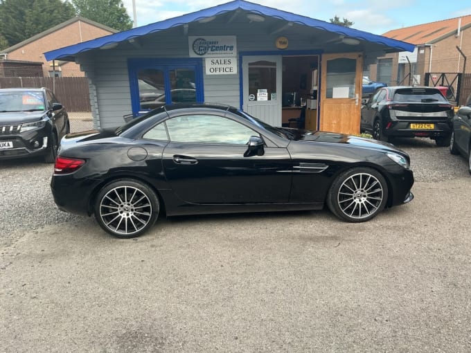 2025 Mercedes-benz Slc