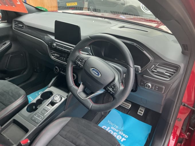 2025 Ford Kuga