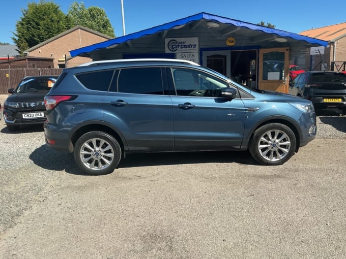 2025 Ford Kuga
