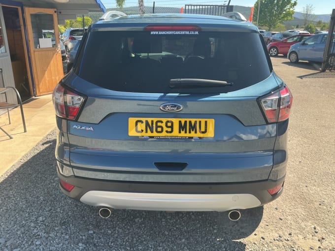 2025 Ford Kuga