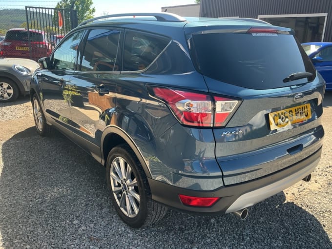 2025 Ford Kuga