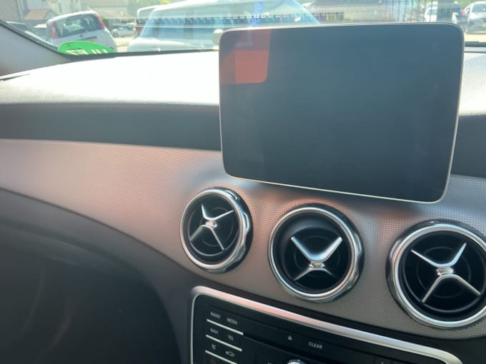 2025 Mercedes-benz Gla