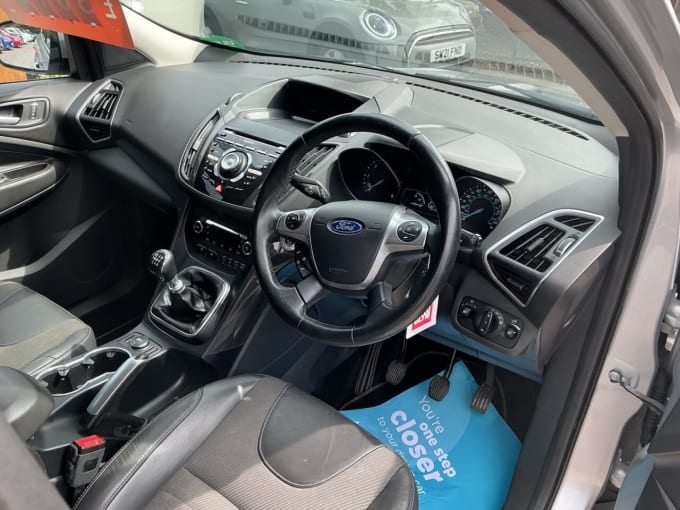 2025 Ford Kuga