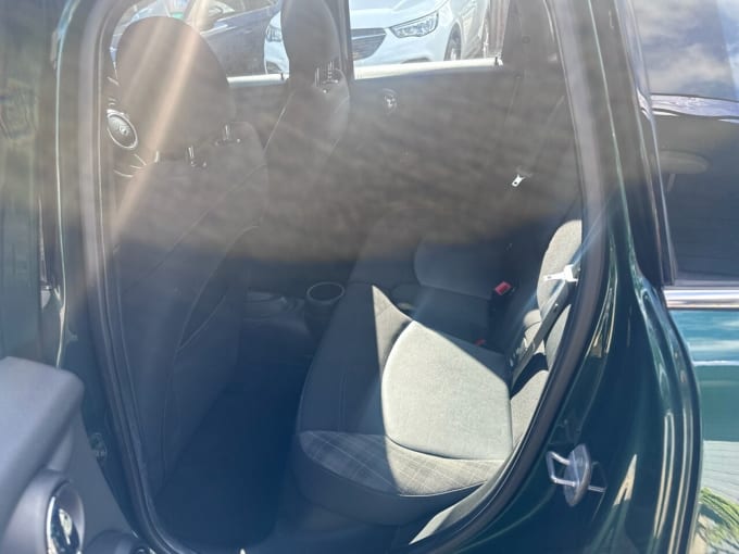 2025 Mini Hatch