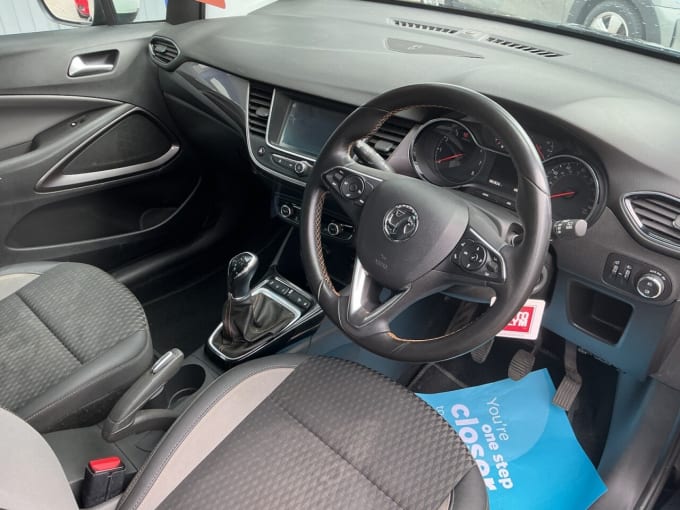 2025 Vauxhall Crossland X