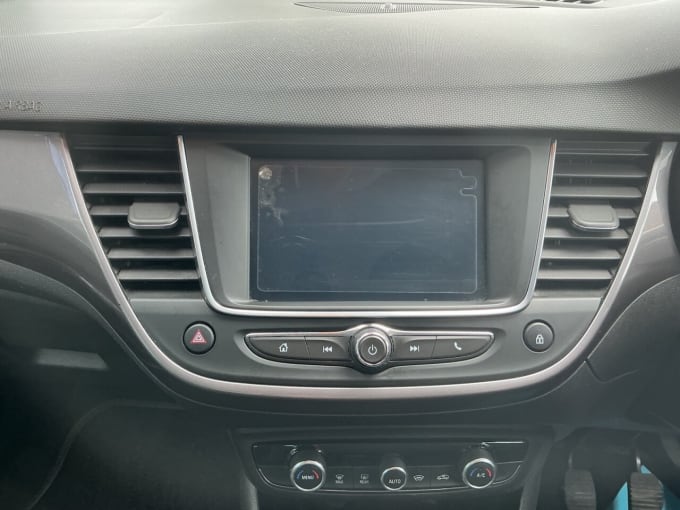 2025 Vauxhall Crossland X