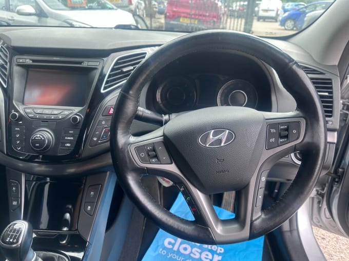 2025 Hyundai I40