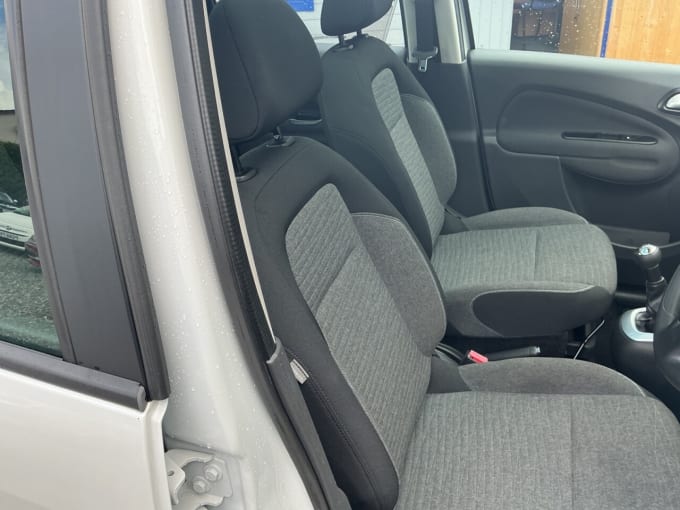 2025 Citroen C3 Picasso