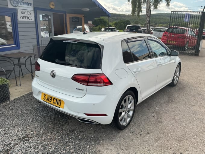 2025 Volkswagen Golf