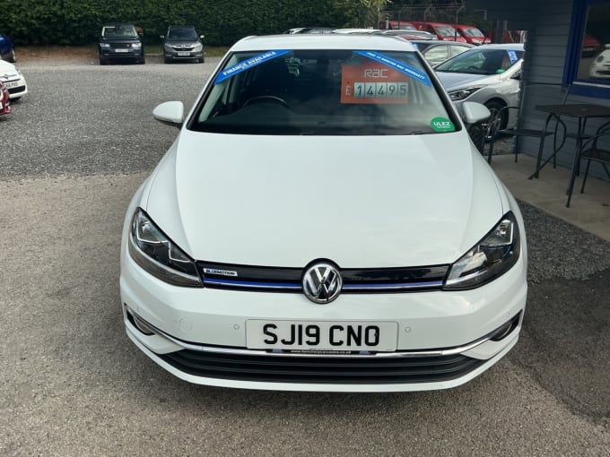 2025 Volkswagen Golf