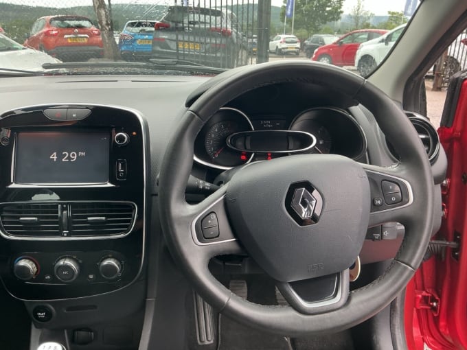 2025 Renault Clio
