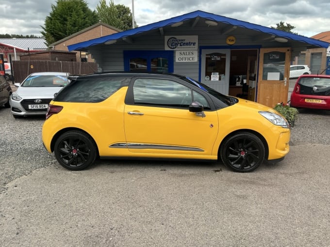 2025 Ds Automobiles Ds 3