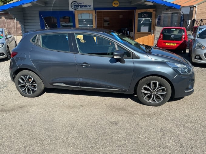 2025 Renault Clio