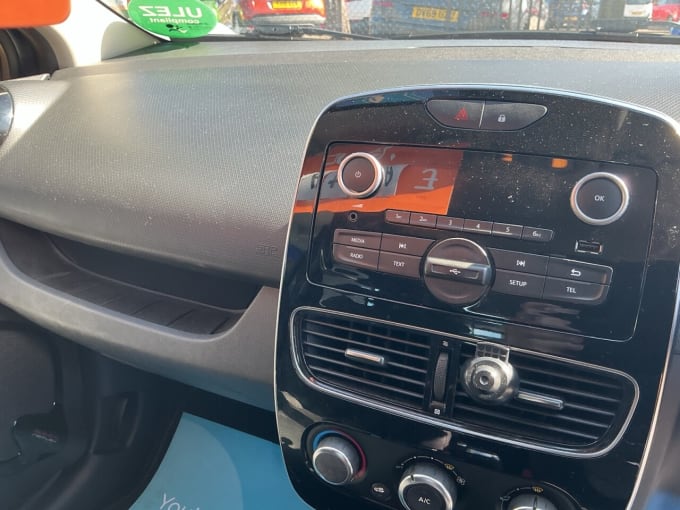 2025 Renault Clio