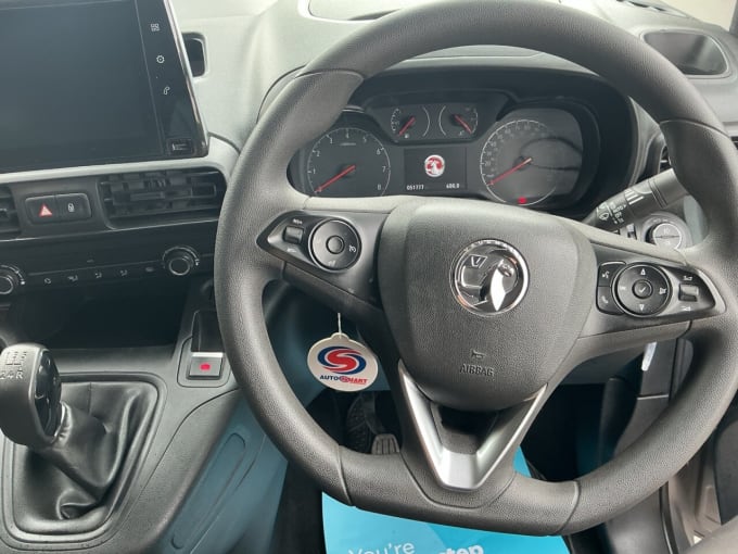 2025 Vauxhall Combo