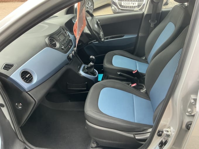 2025 Hyundai I10