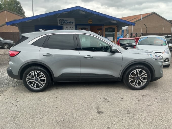 2025 Ford Kuga