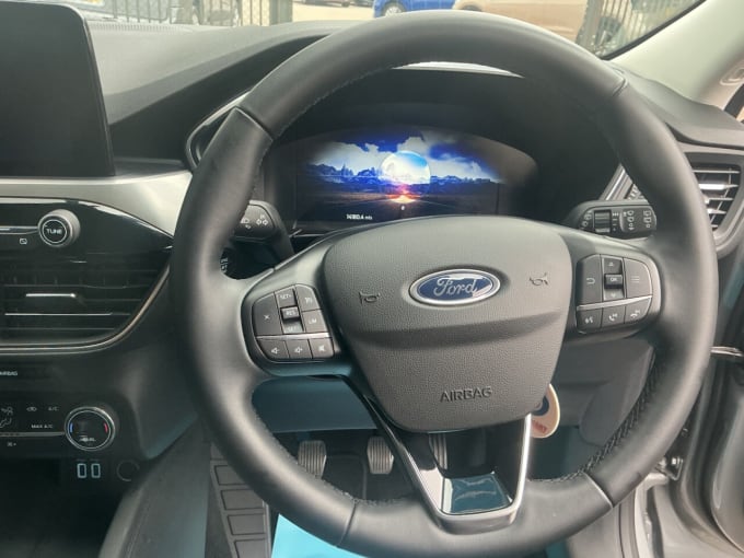 2025 Ford Kuga
