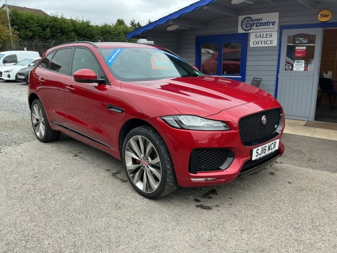 2025 Jaguar F-pace