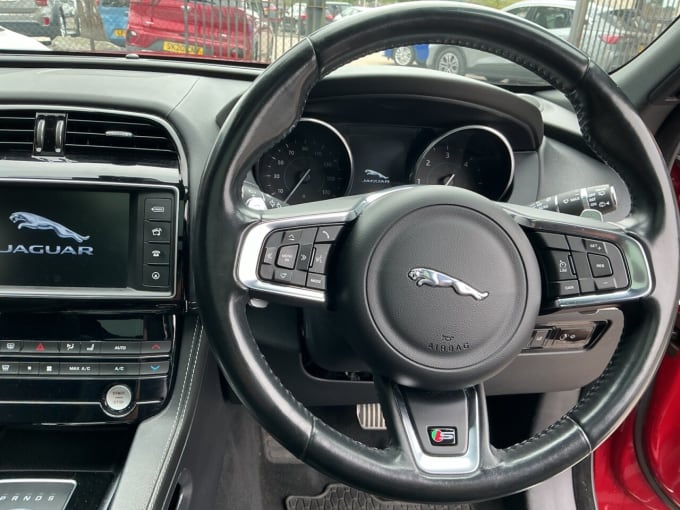 2025 Jaguar F-pace