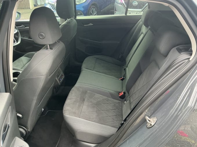 2025 Volkswagen Golf