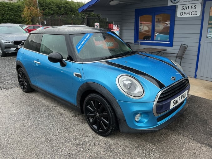 2025 Mini Hatch